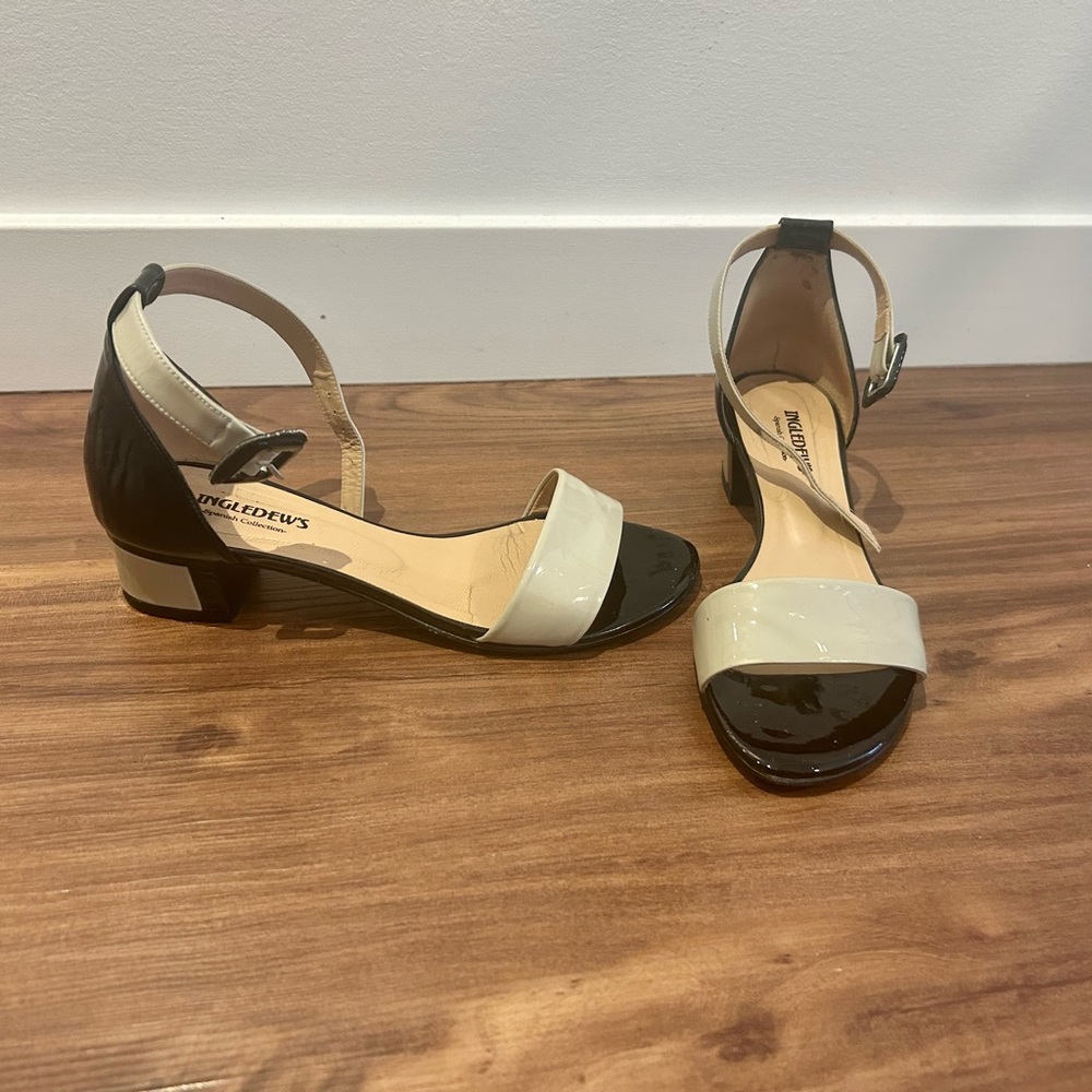 Stylish Black and Cream Heels by Vince Camuto